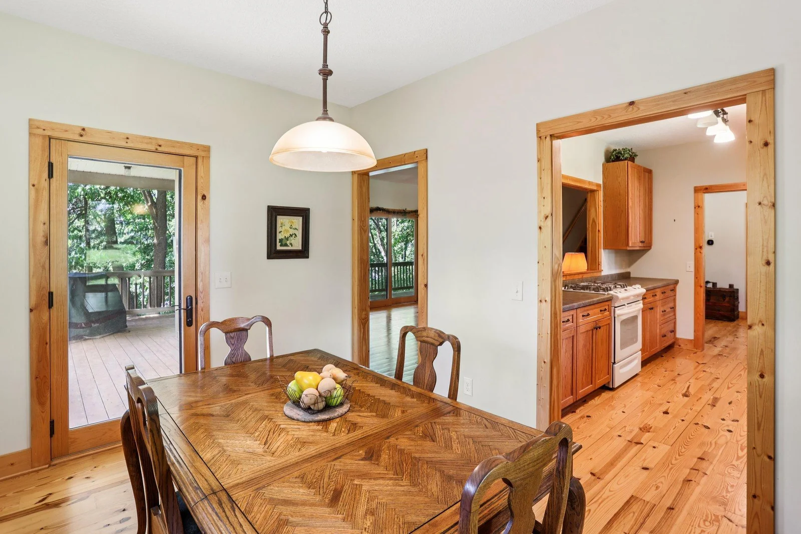 15-web-or-mls-Oasis Rd-S1007-015.jpg