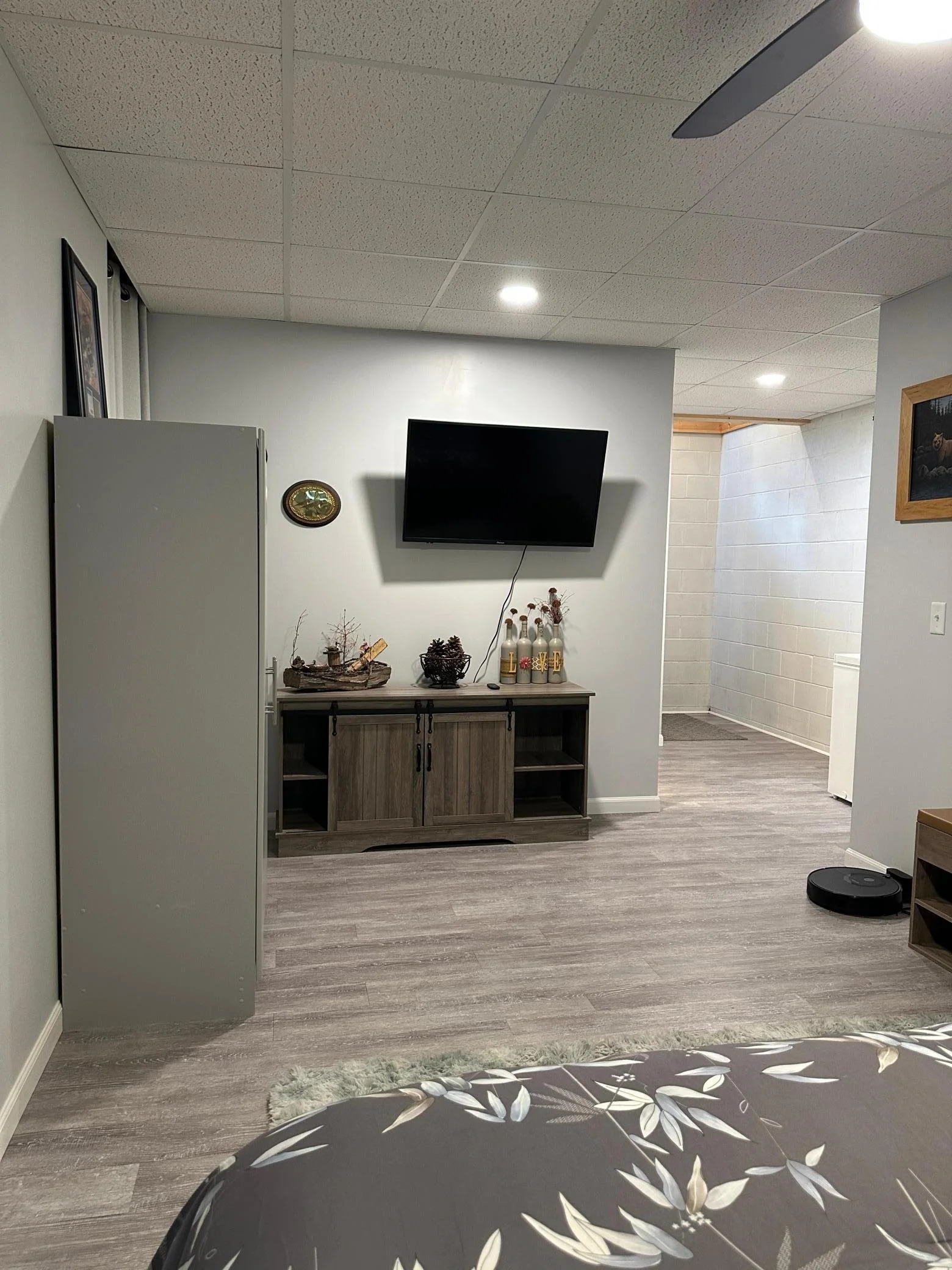 new EVERYTHING in this room