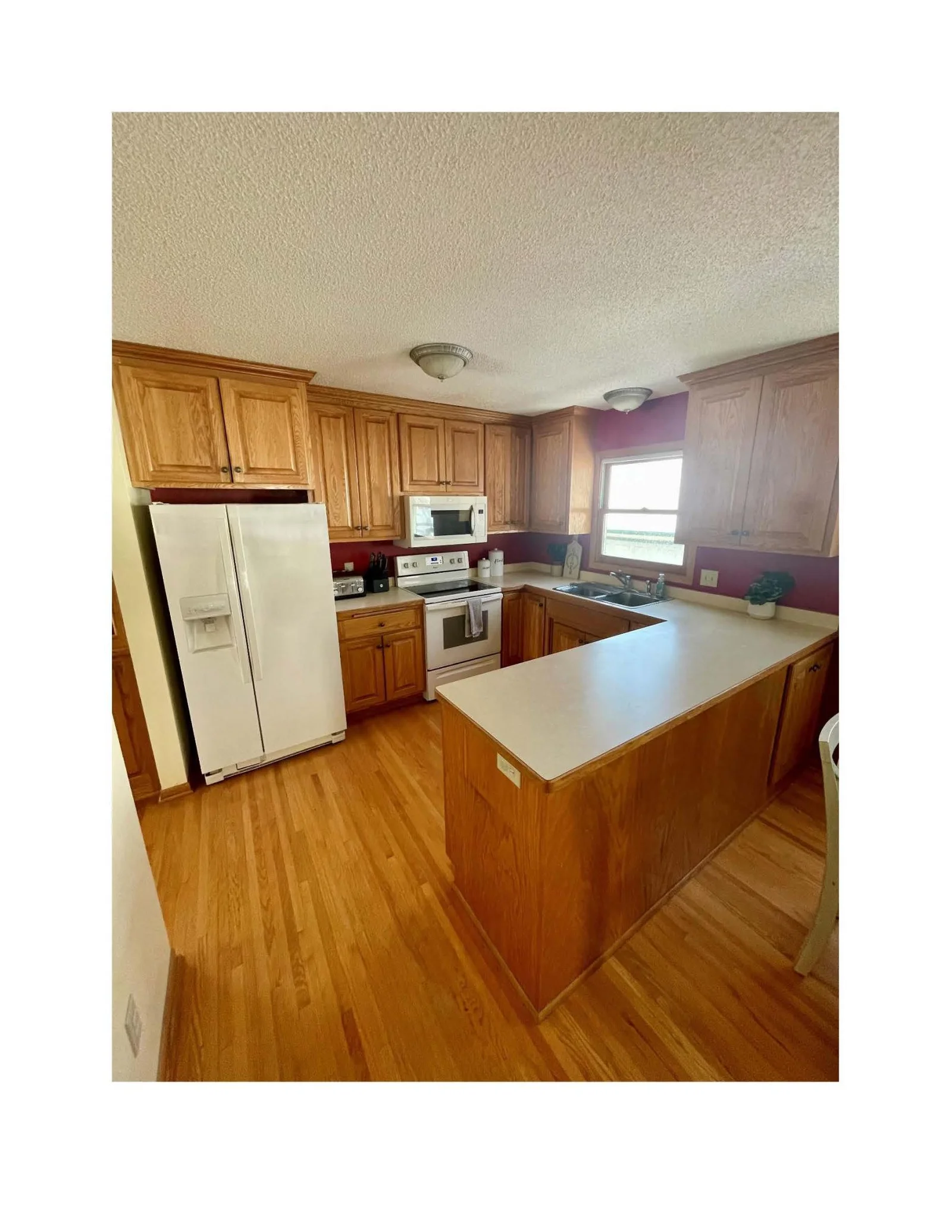 House Pics_Page_07.jpg