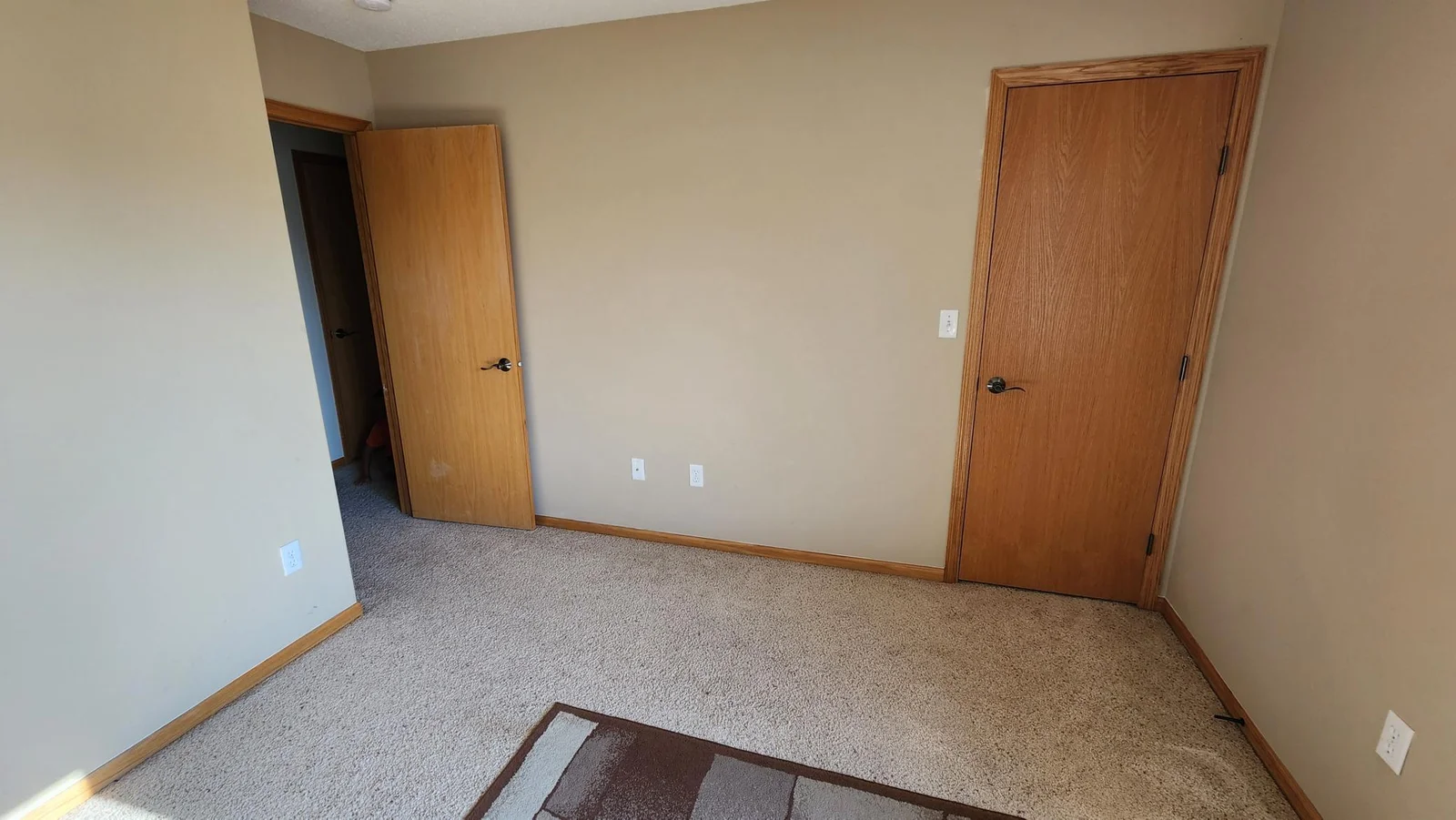 2nd bedroom