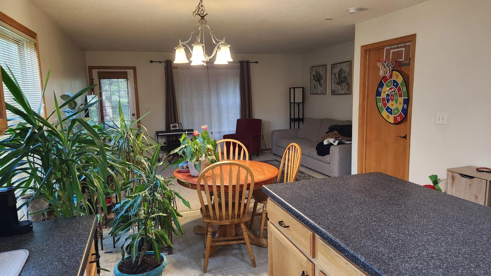 kitchen/living