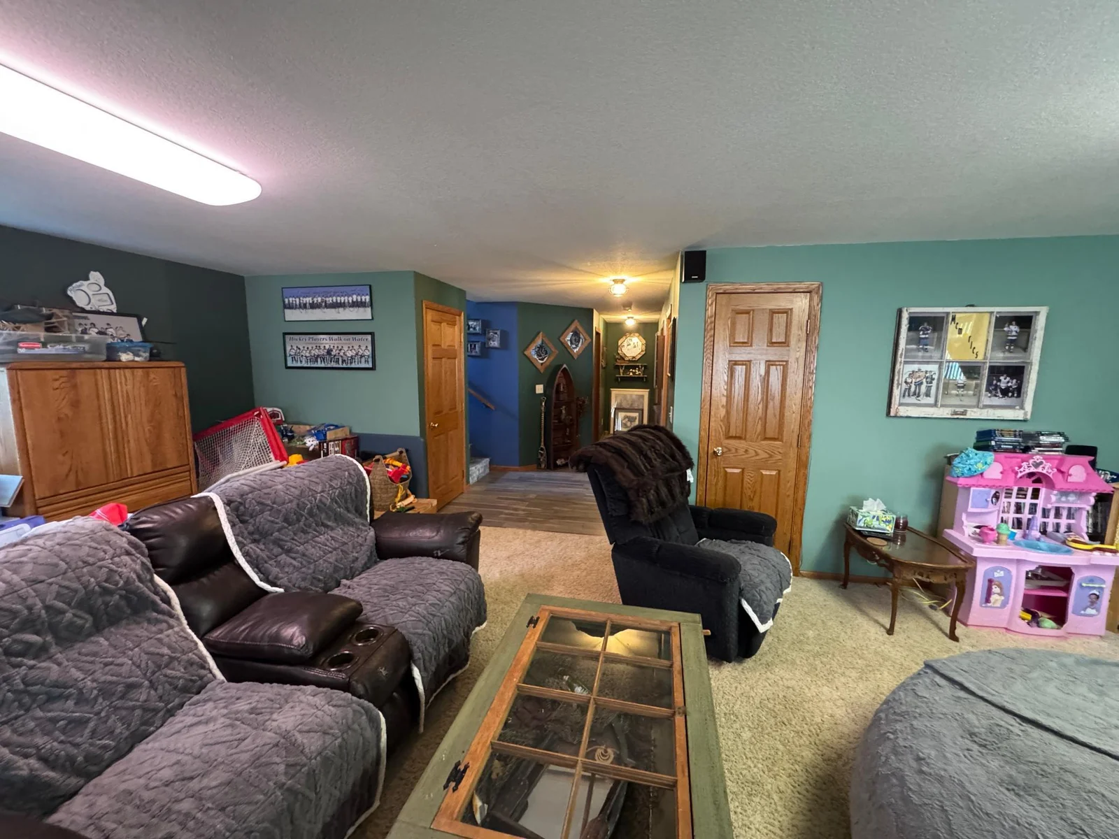 Fam Room