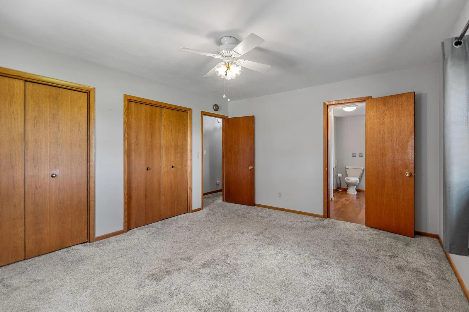 22-web-or-mls-3820-sw-8th-st.jpg