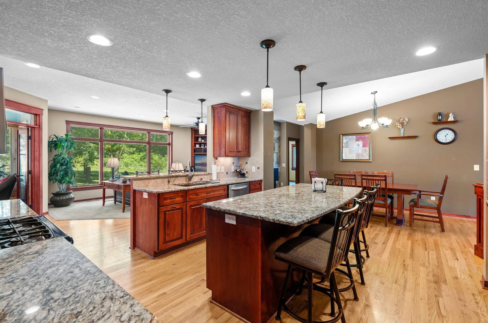5-g22-web-or-mls-11512_dale_rd-118.jpg