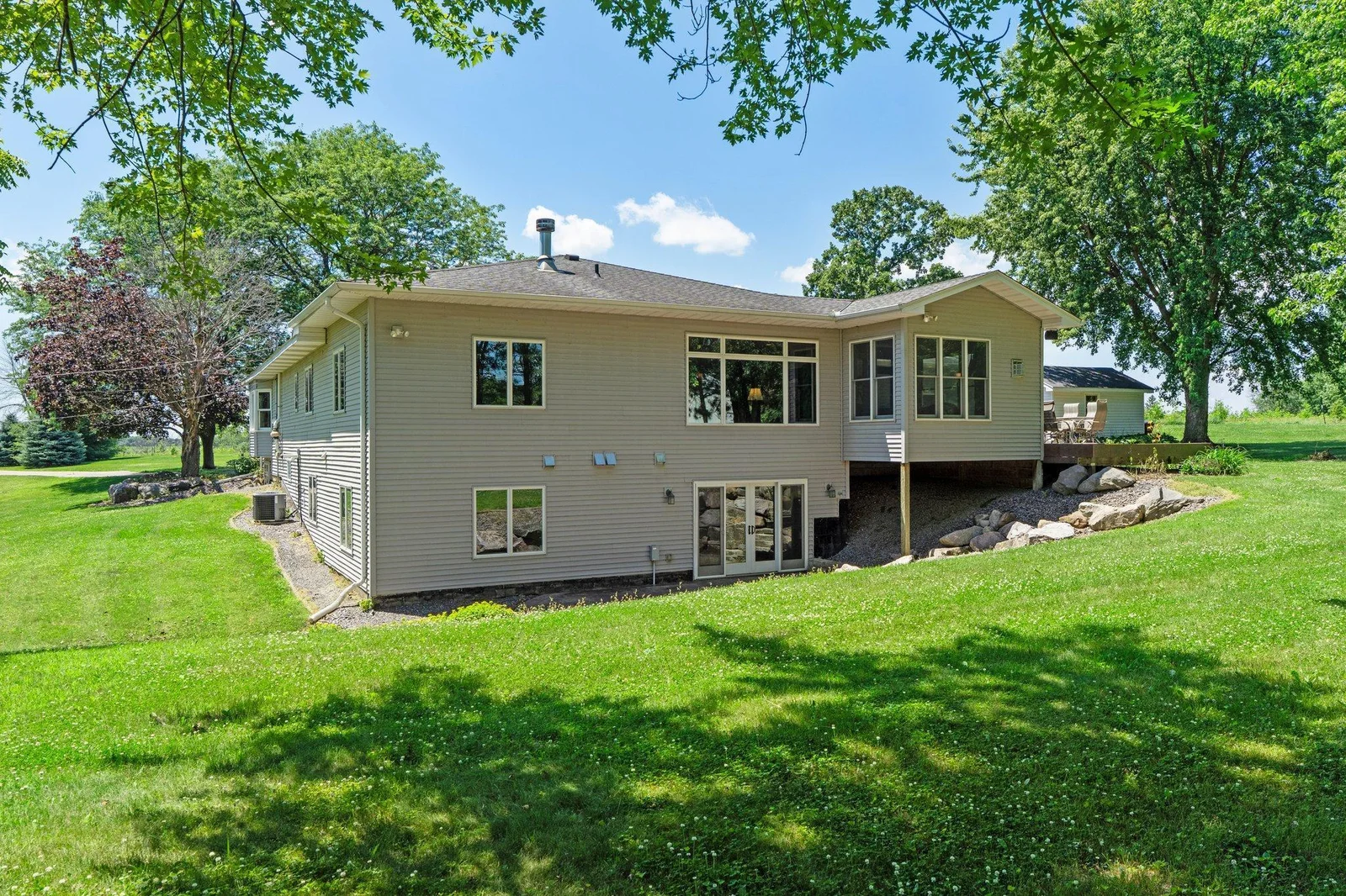 25-g68-web-or-mls-11512_dale_rd-68.jpg
