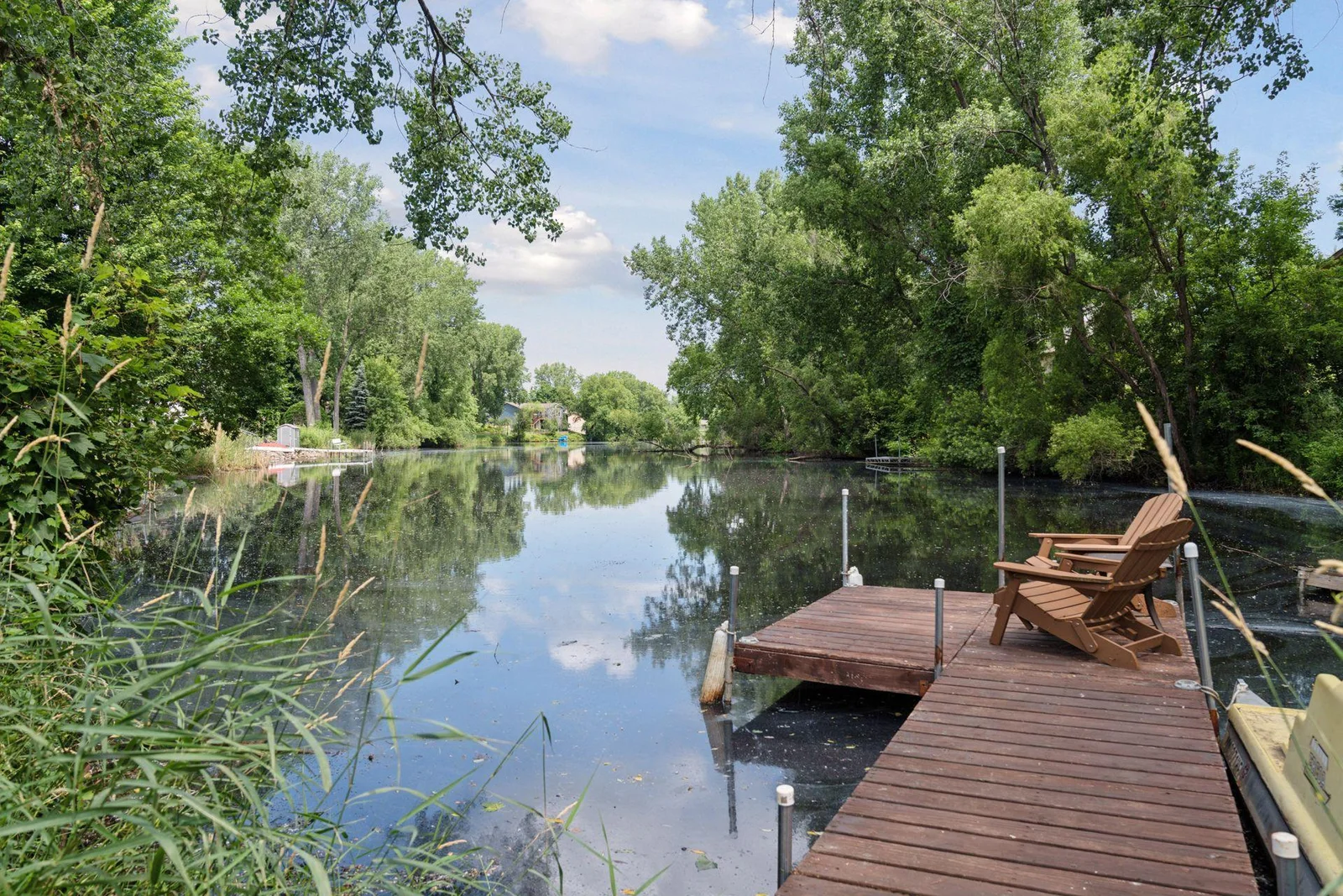 Evergreen Ponds connects to Kerry Lake so bring your kayak!