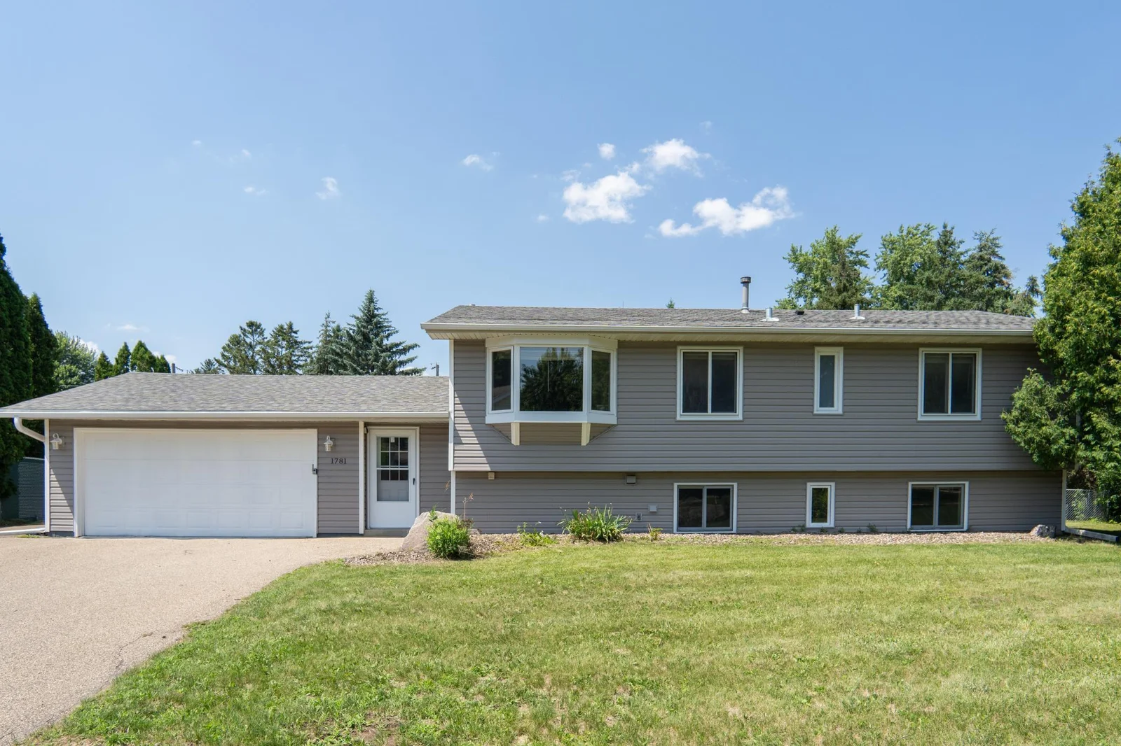 1781 Taconite Point, Eagan