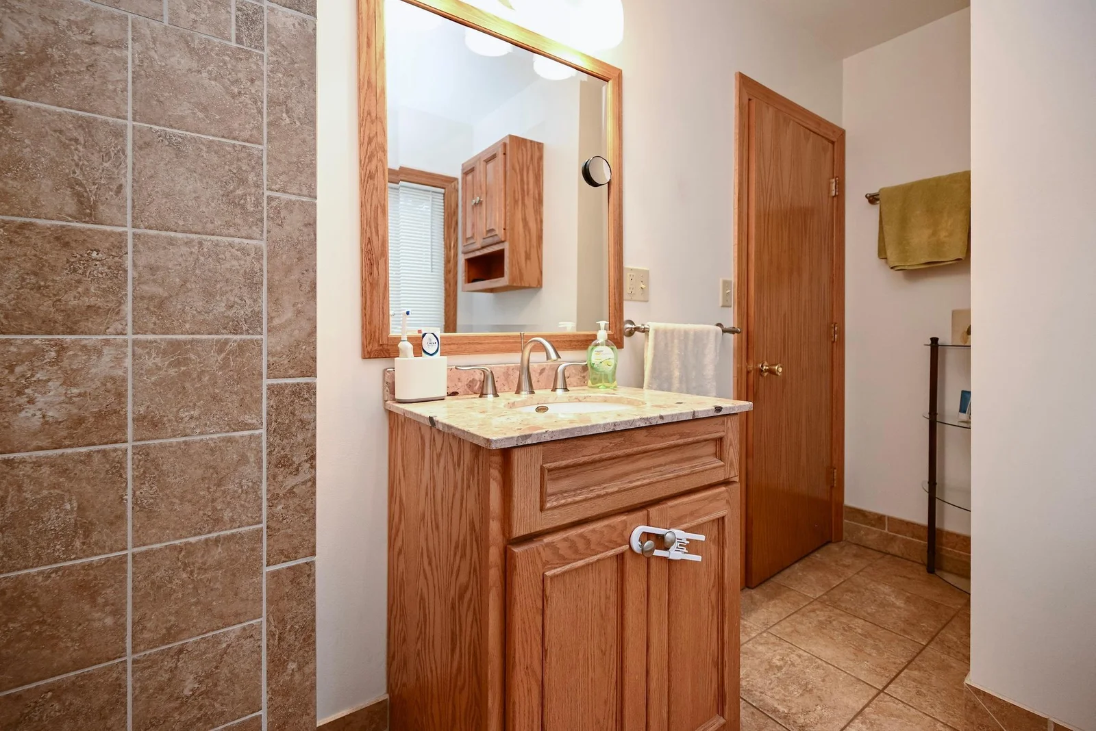 MF Bathroom I.jpg