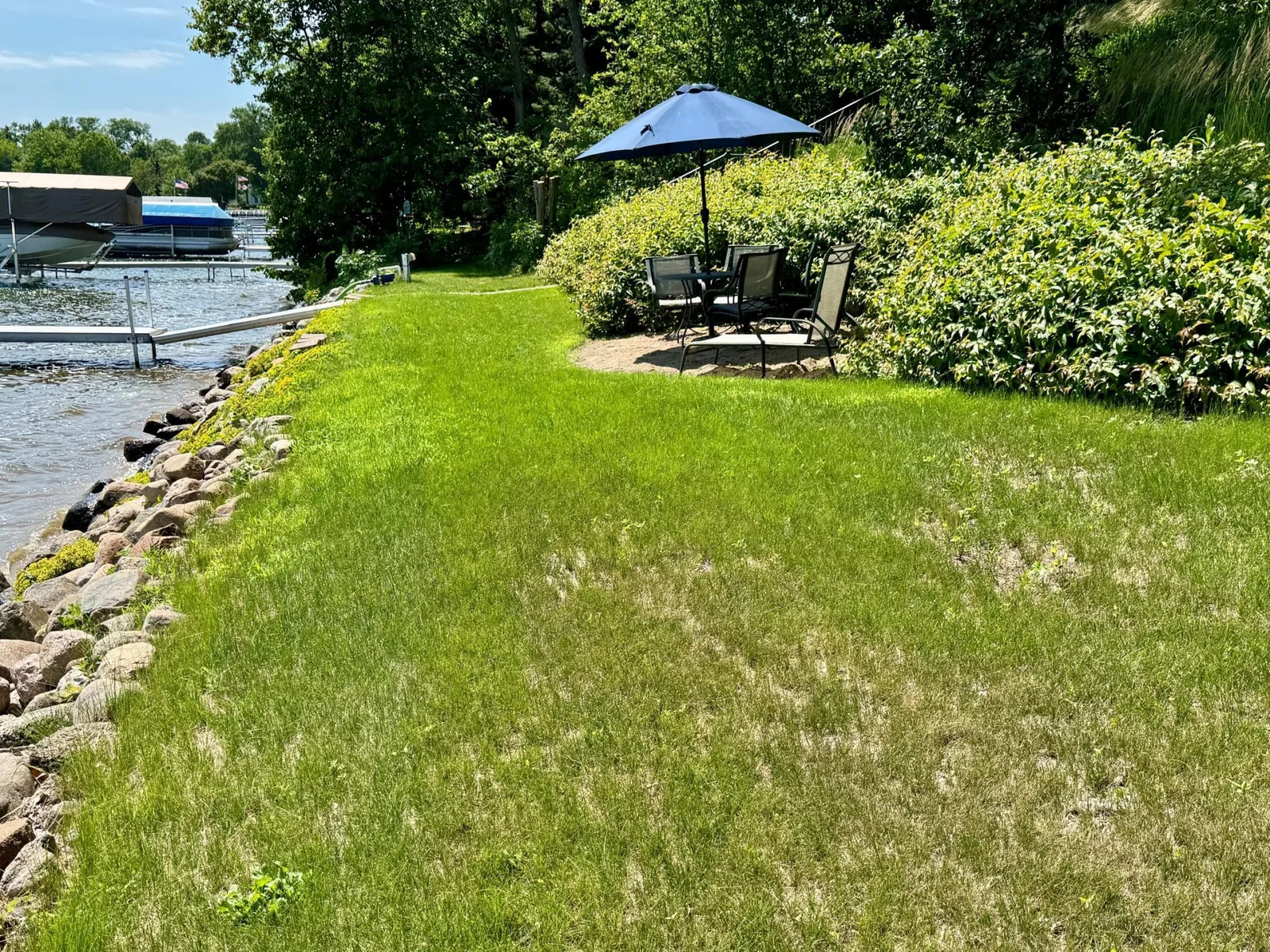 3-Nice shelf next to lake