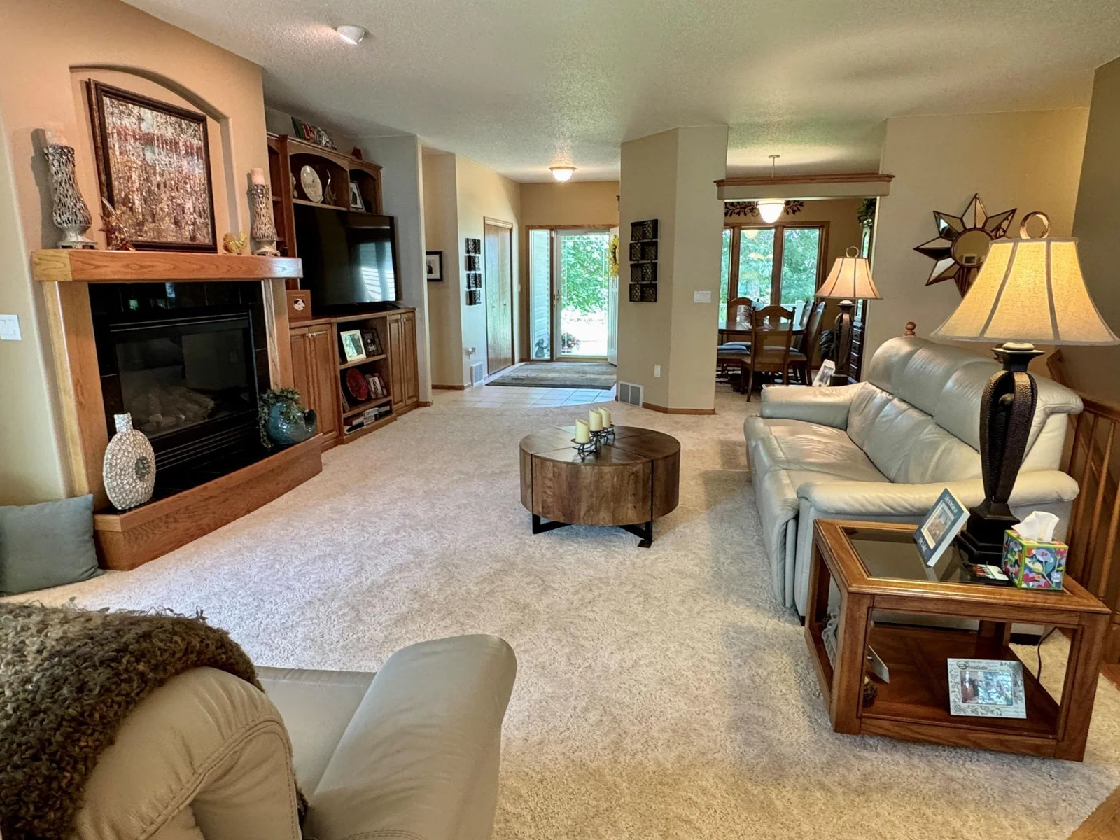 8-Living room - main floor