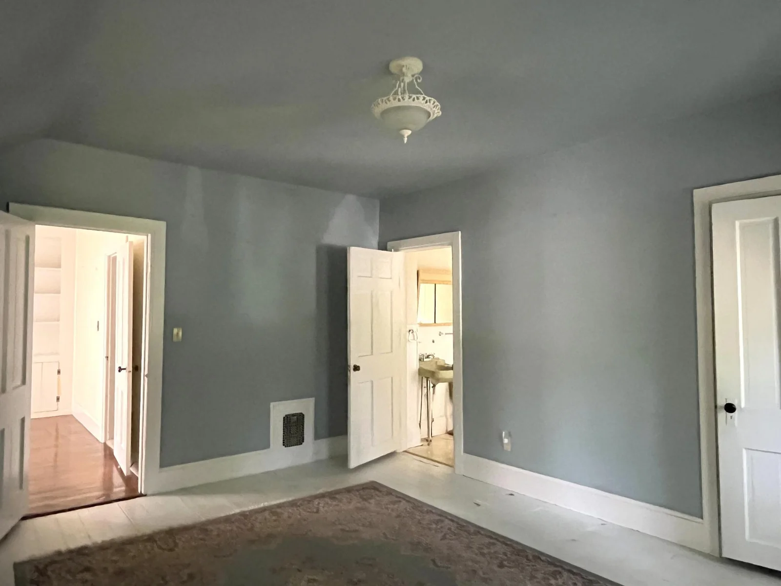 Bonus Room b.jpg