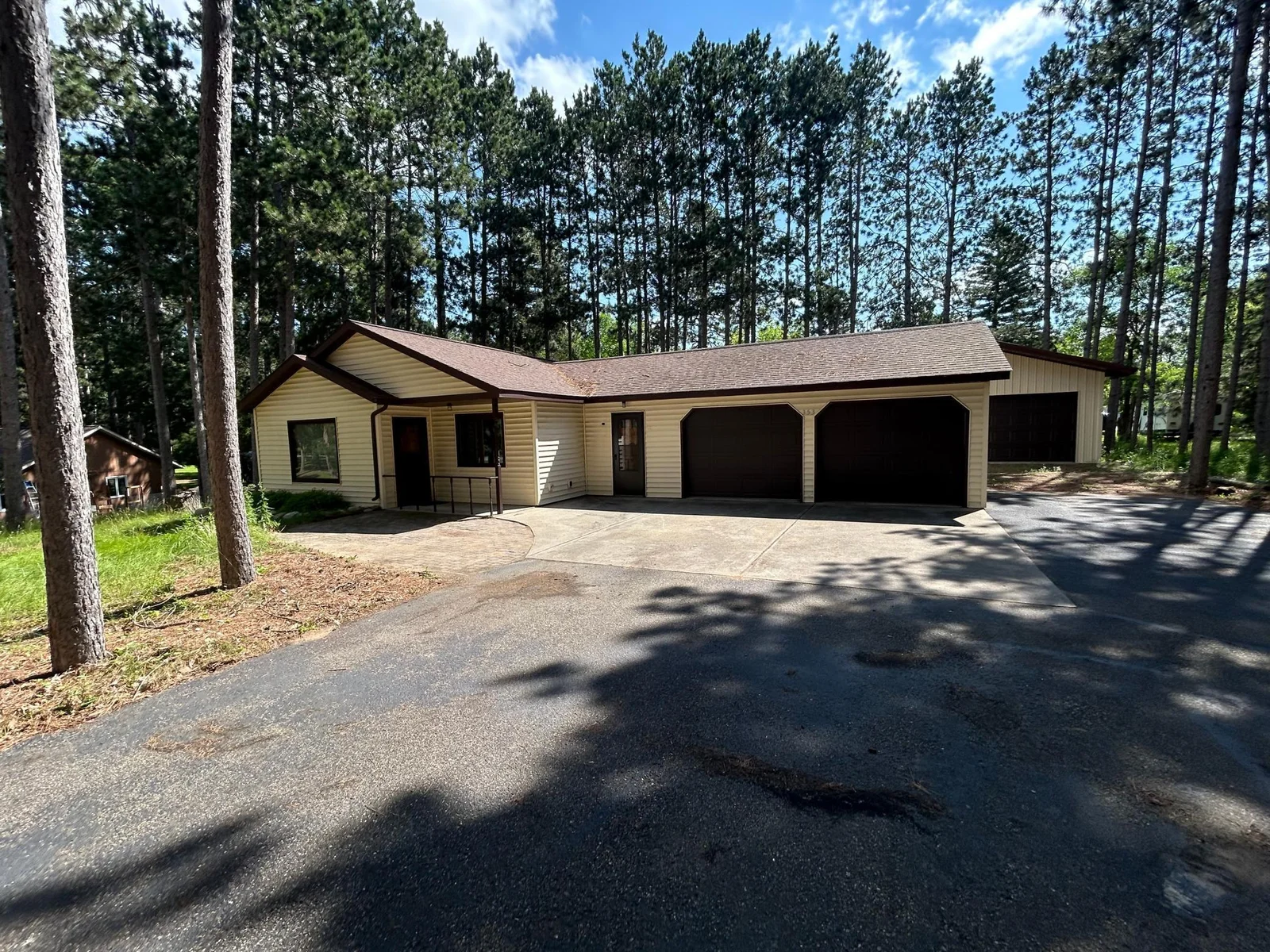353 River Drive, Park Rapids