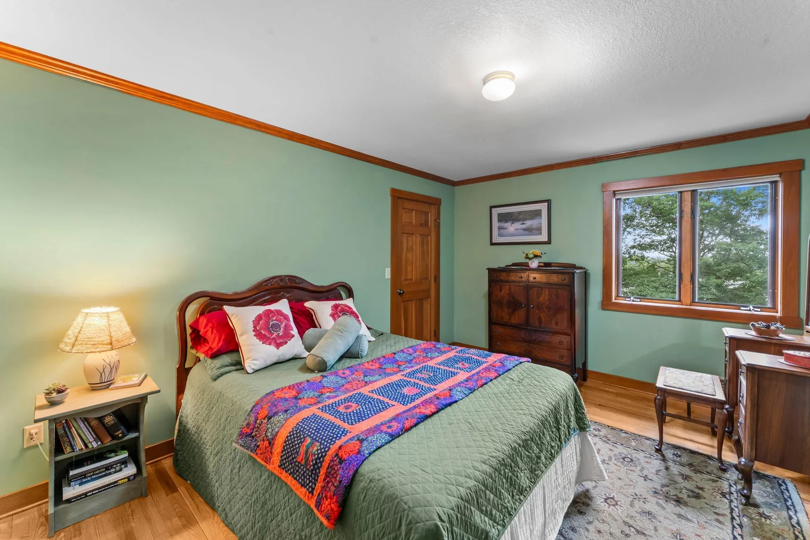 Upstairs bedroom