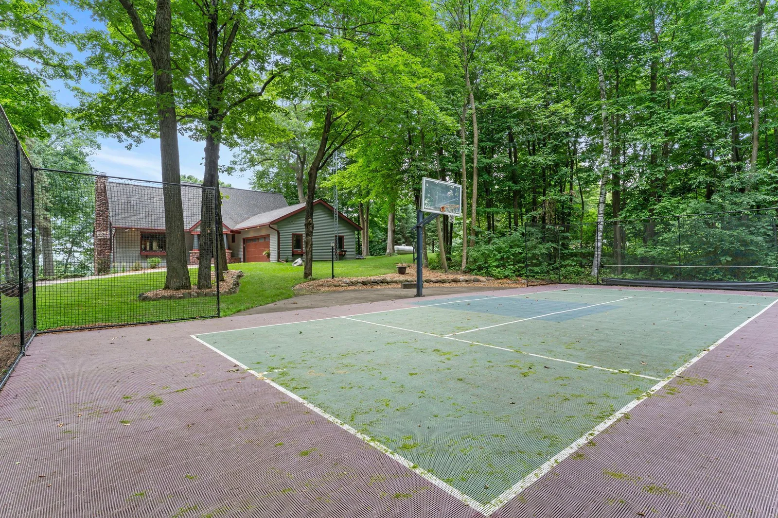 Pickle ball/Basketball court