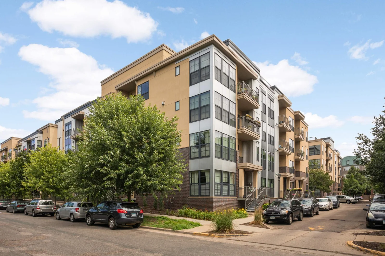 820 Emerald Street, Saint Paul