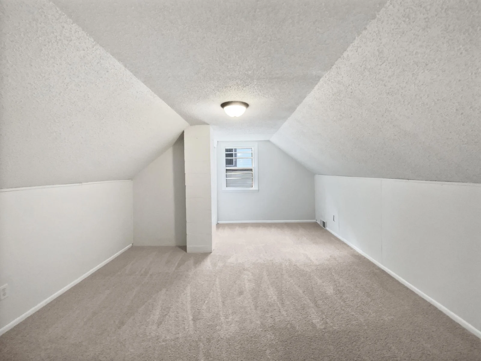 listing_16.jpg