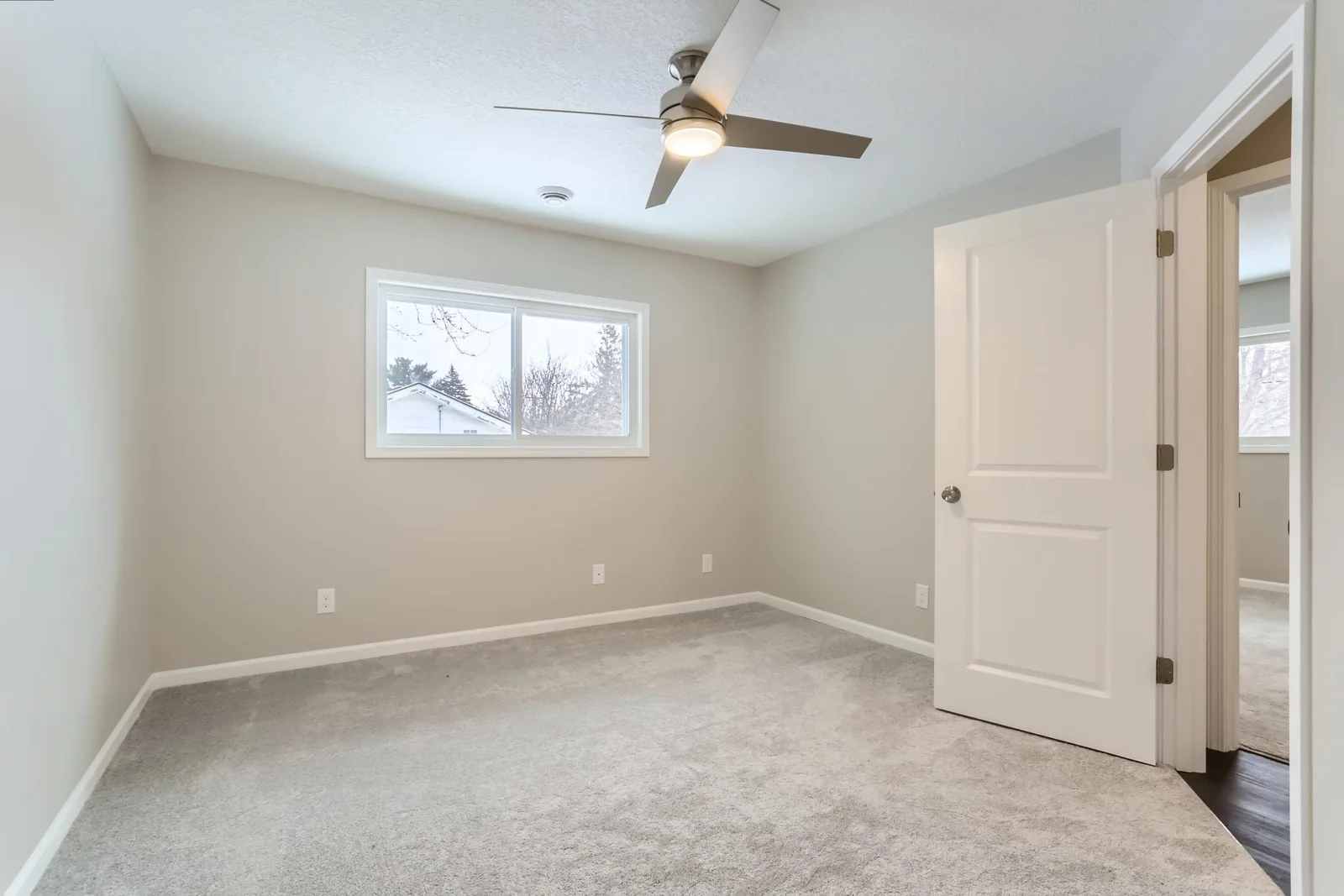 2740 County Rd E - Web Quality - 015 - 14 Primary Bedroom.jpg