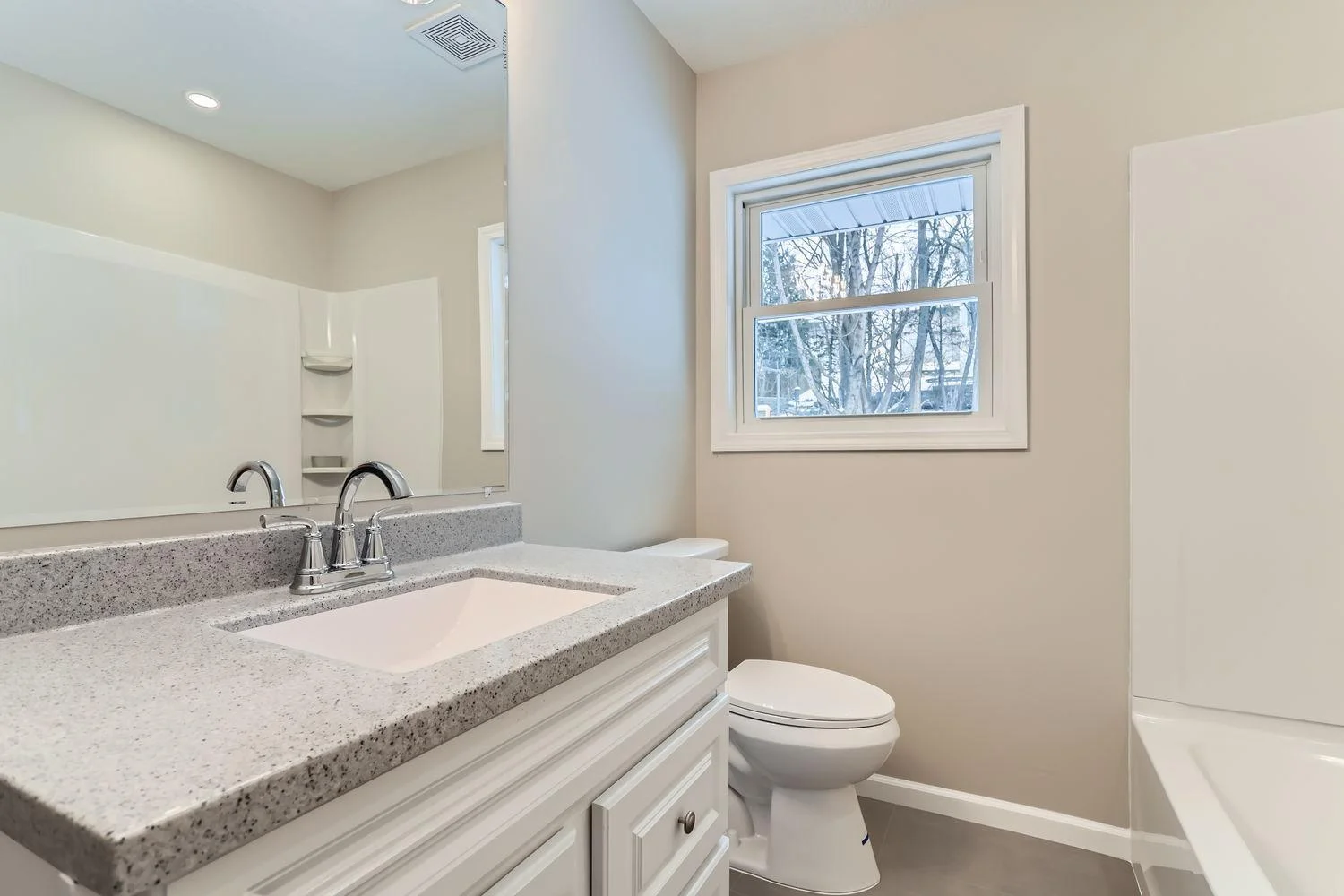 2740 County Rd E - Web Quality - 017 - 16 Primary Bathroom.jpg