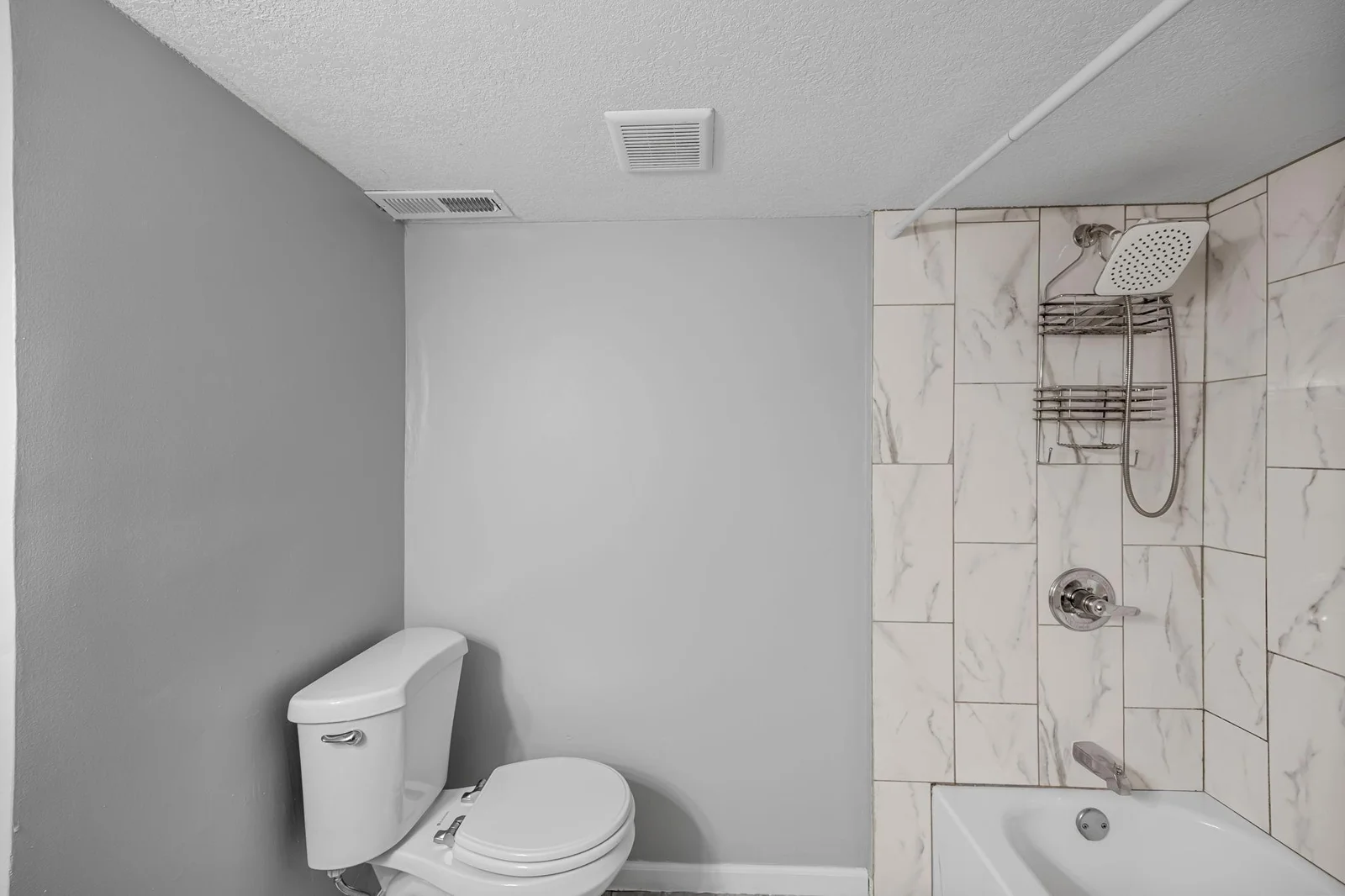 36-web-or-mls-4801 Louisiana Ave N-105.jpg