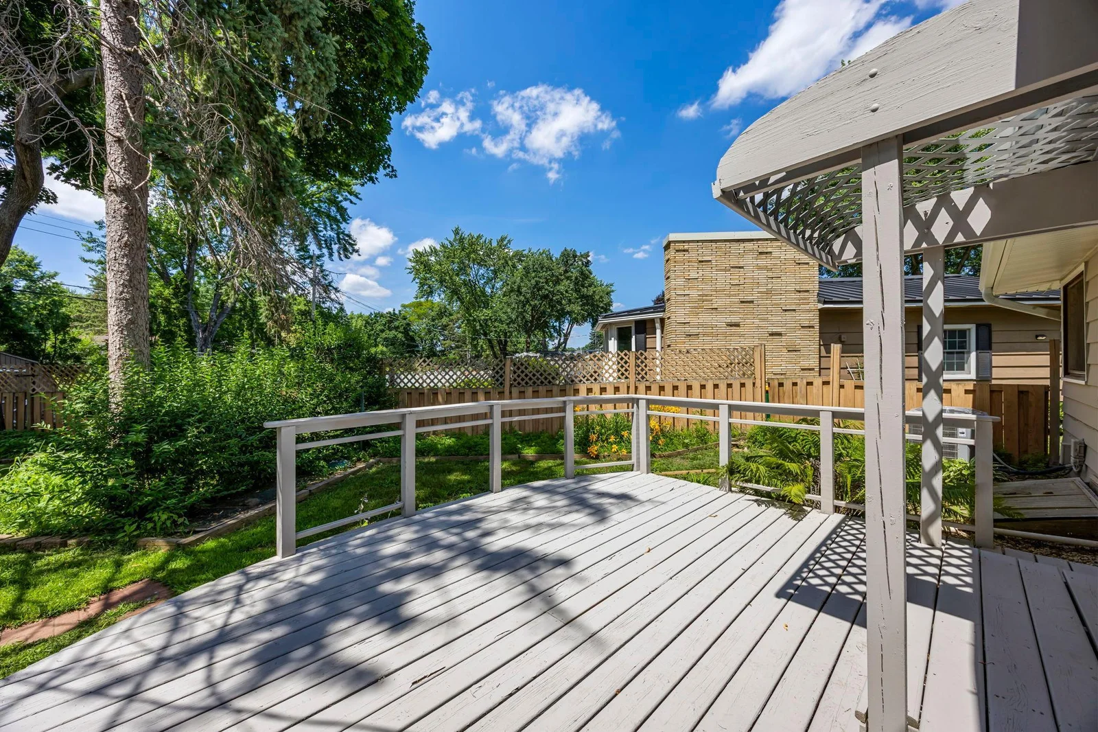 43-web-or-mls-4801 Louisiana Ave N-18.jpg