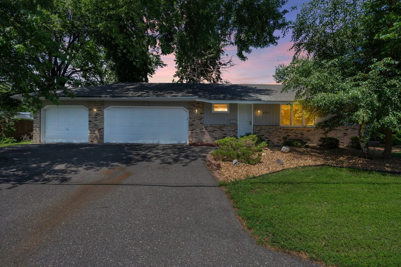 1-web-or-mls-4801 Louisiana Ave N-5 copy.jpg