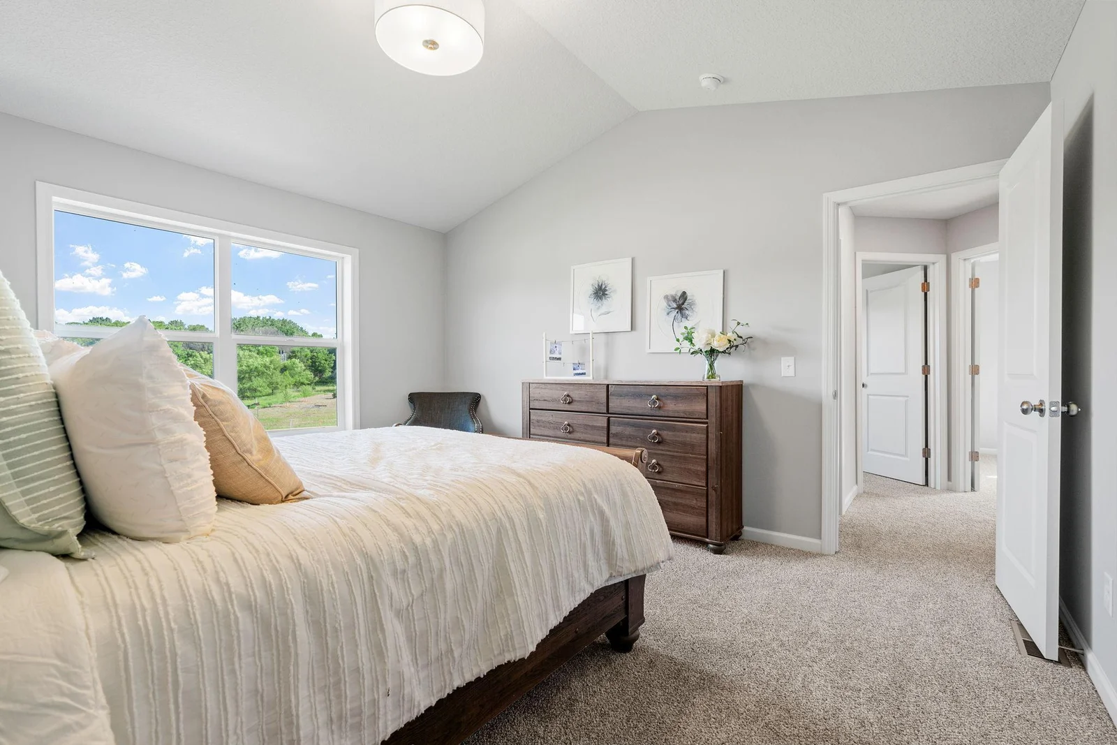 Photos are like(not exact) home in different location. Finishes may be different in actual home.