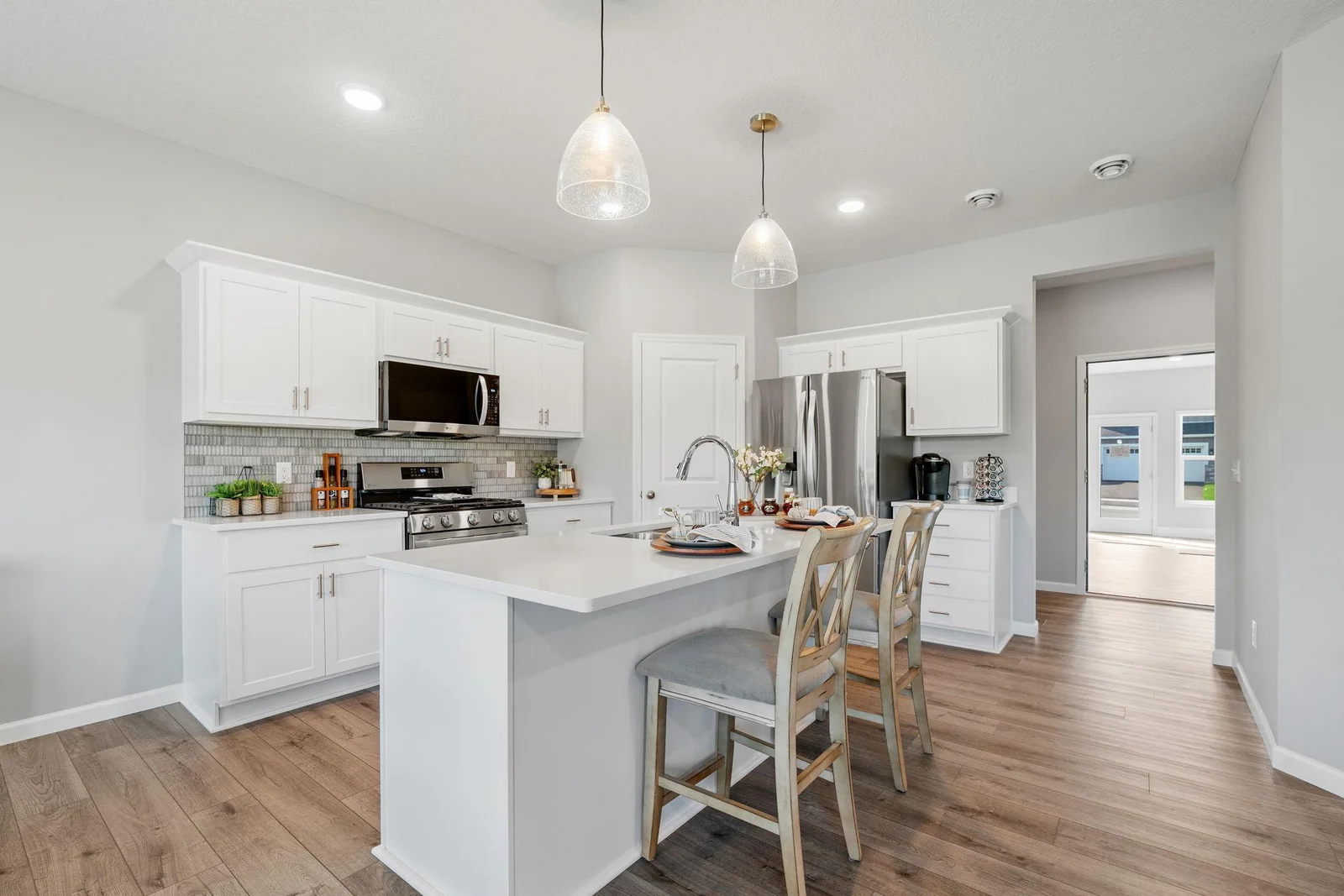 Photos are like(not exact) home in different location. Finishes may be different in actual home.