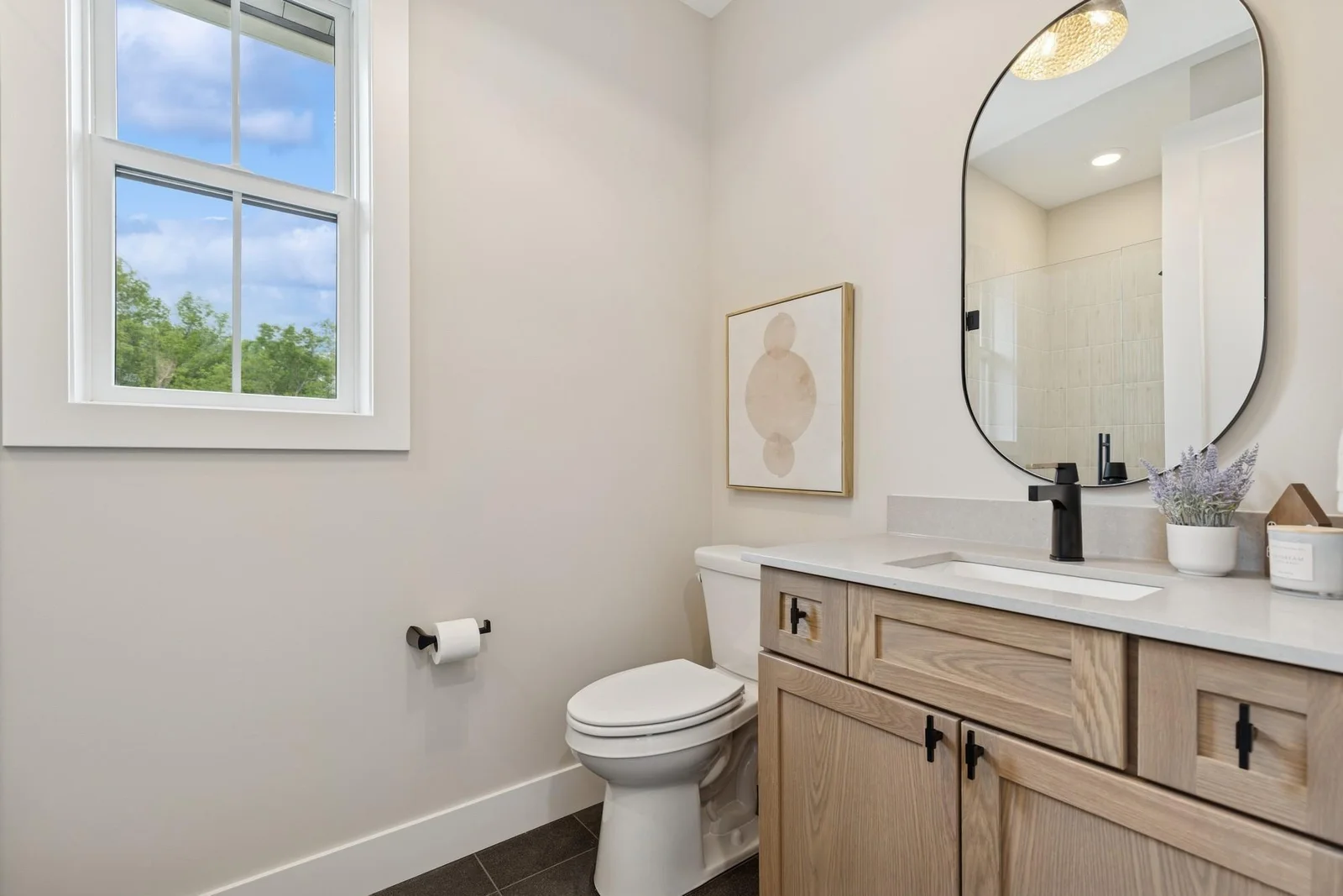 Photos from a previously built home. Options may vary.