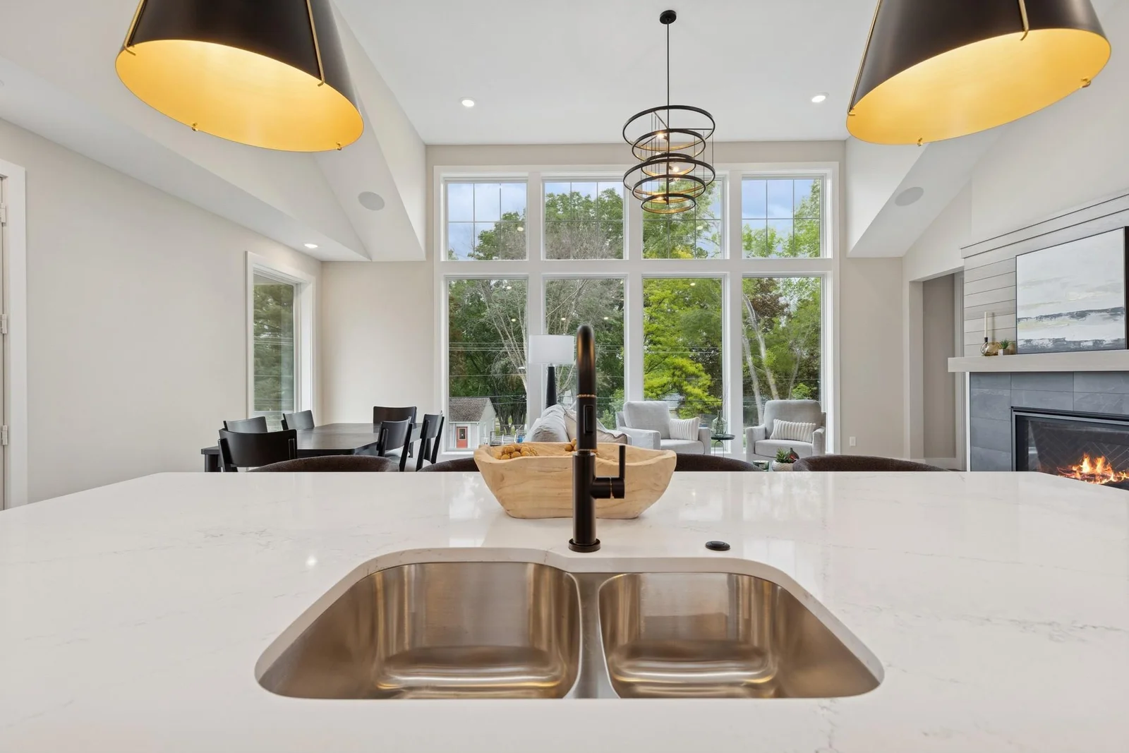 Photos from a previously built home. Options may vary.