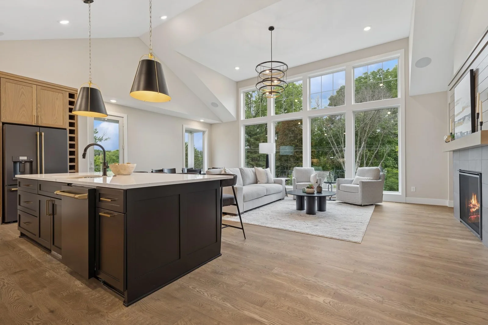 Photos from a previously built home. Options may vary.