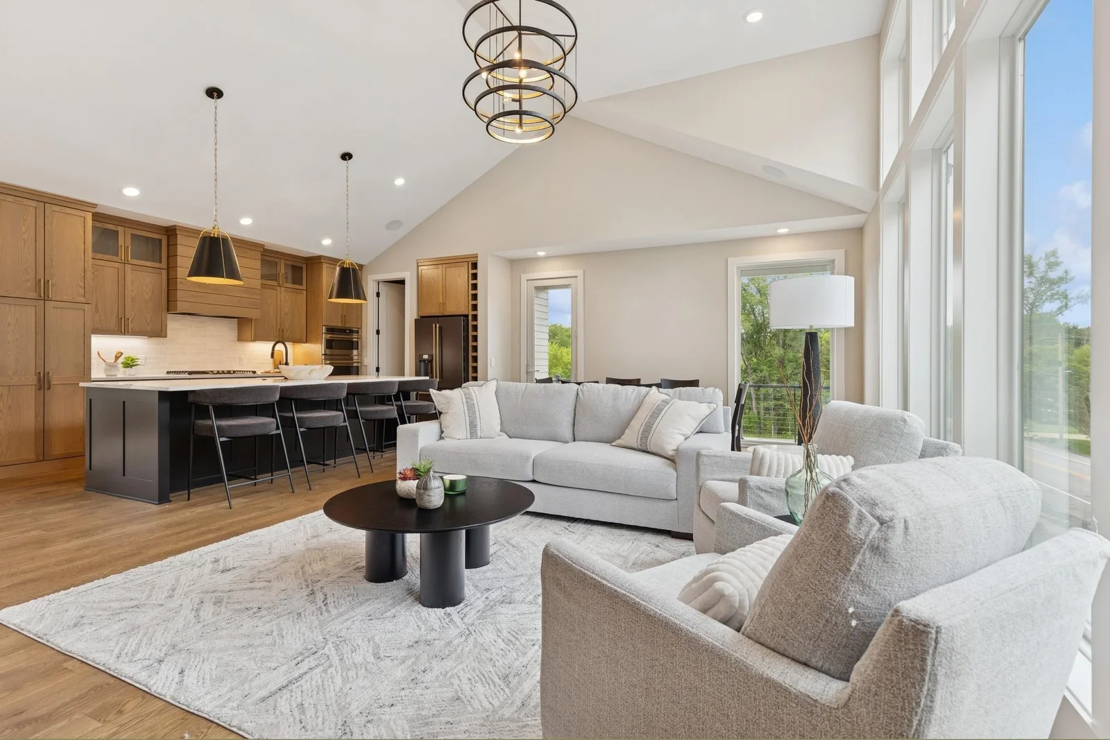 Photos from a previously built home. Options may vary.
