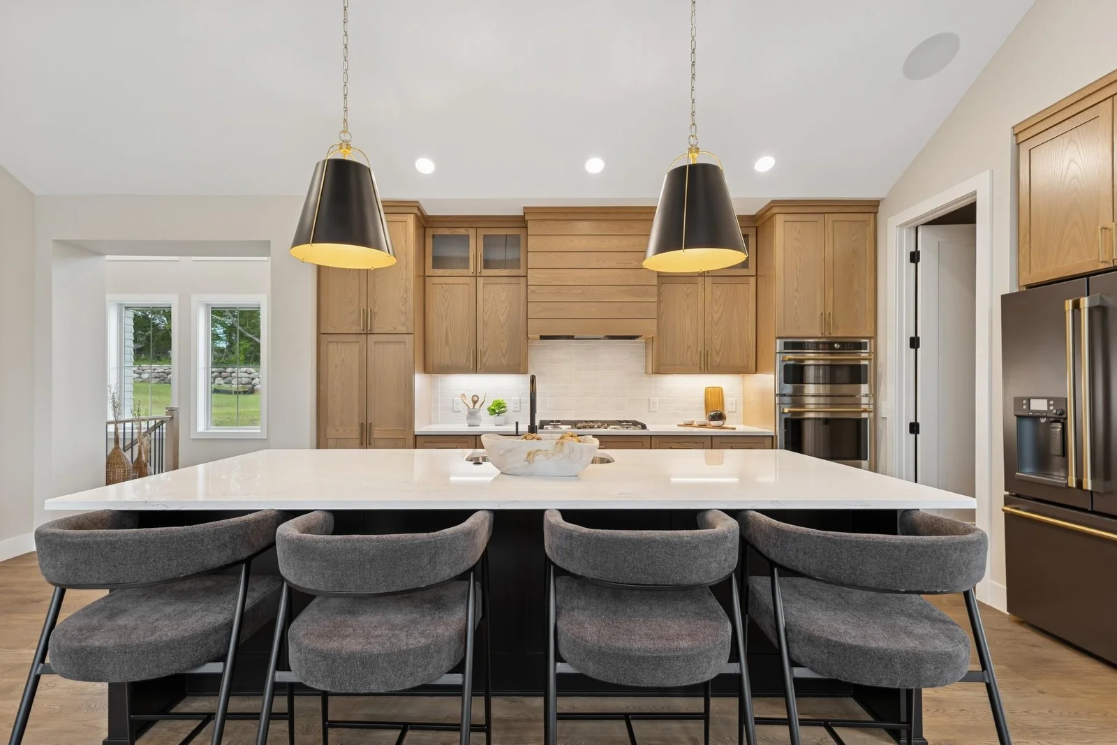 Photos from a previously built home. Options may vary.