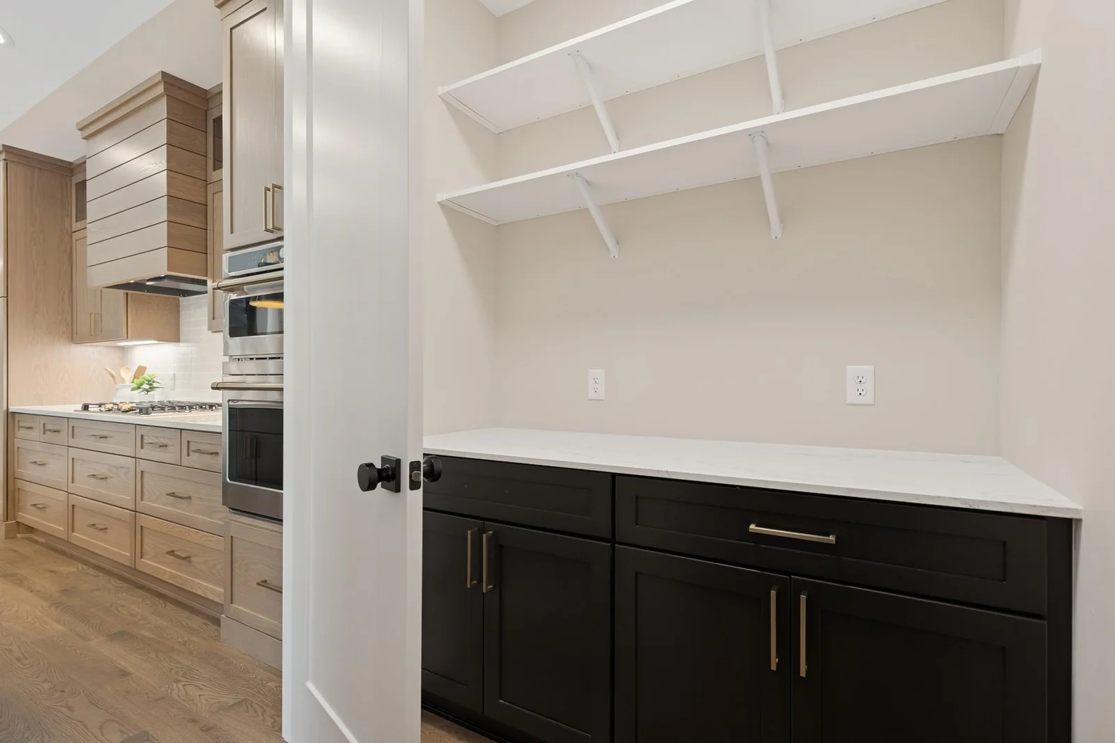 Photos from a previously built home. Options may vary.