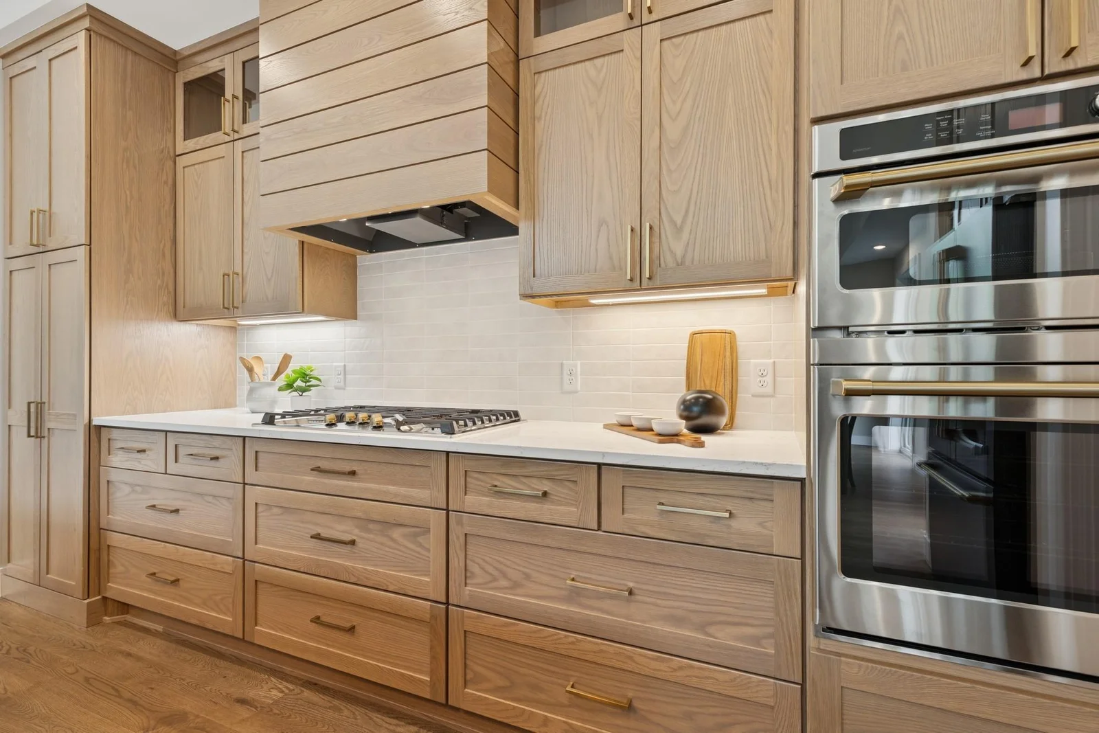Photos from a previously built home. Options may vary.