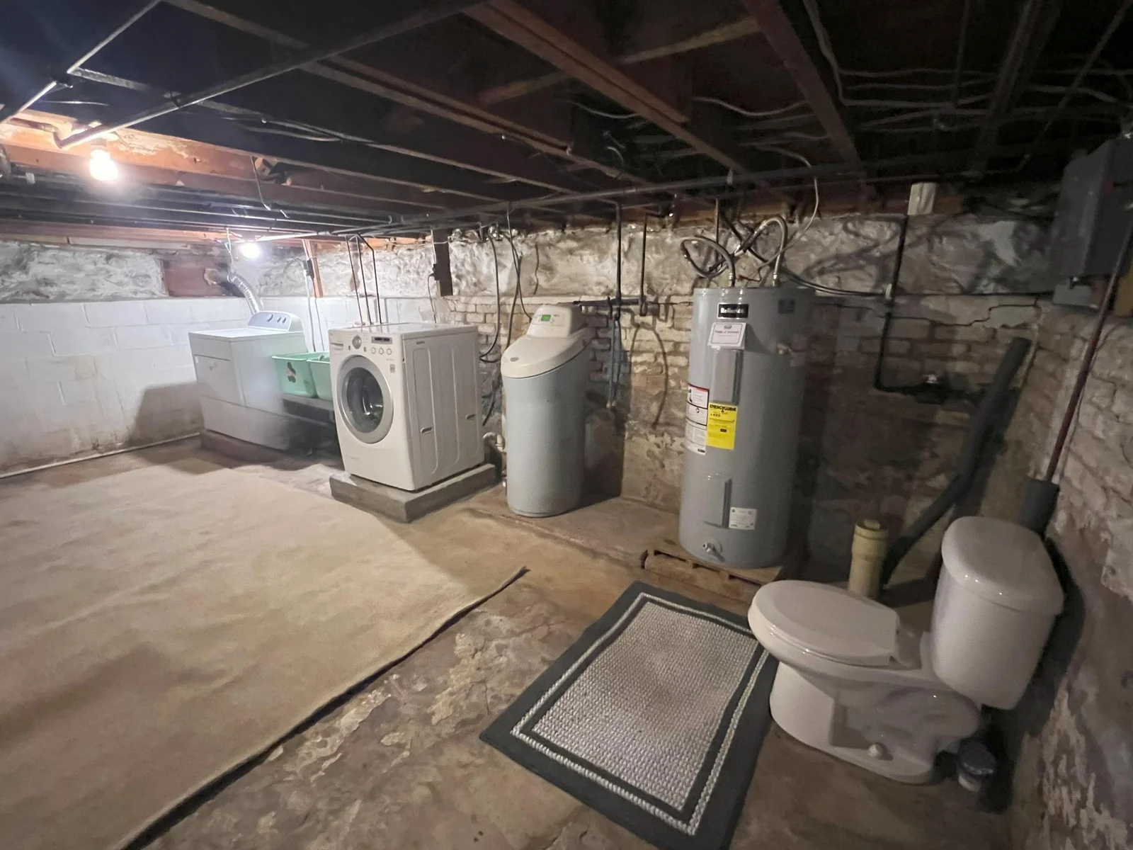 Laundry Washer Dryer Laundry Sink and Toilet.jpg