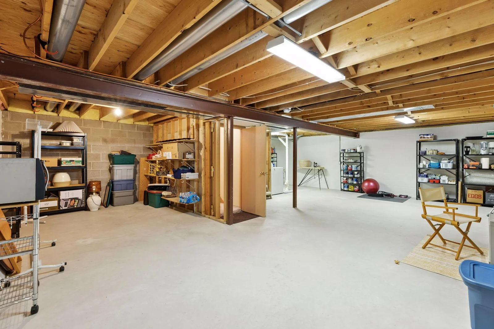 Lower level abundant storage