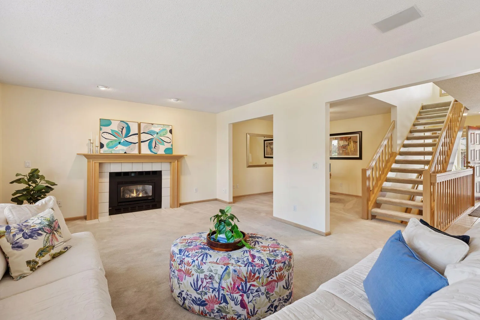 3666 Towndale Drive  - 0007.jpg
