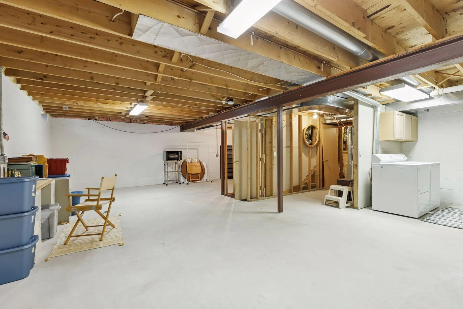 Lower level - storage space