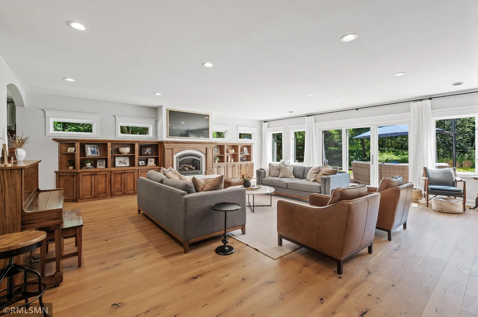 13441 Homestead Avenue, Hugo