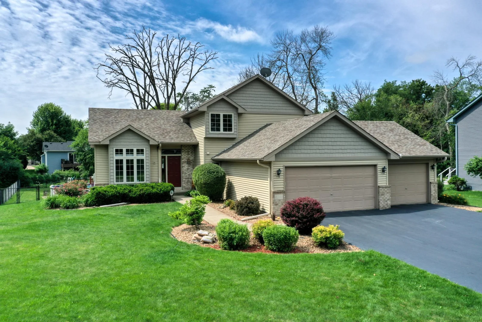 20730 Glenbrook Avenue, Forest Lake