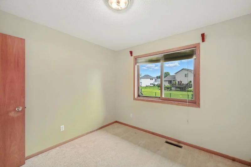 Main level bedroom 2