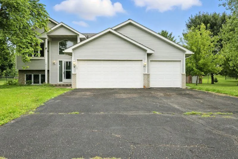 10374 61st Street, Albertville