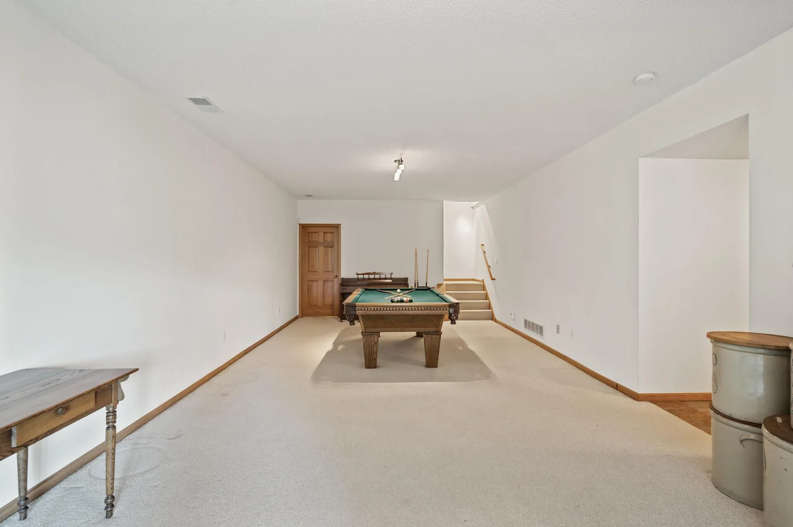 Lower level family room with room to add more space