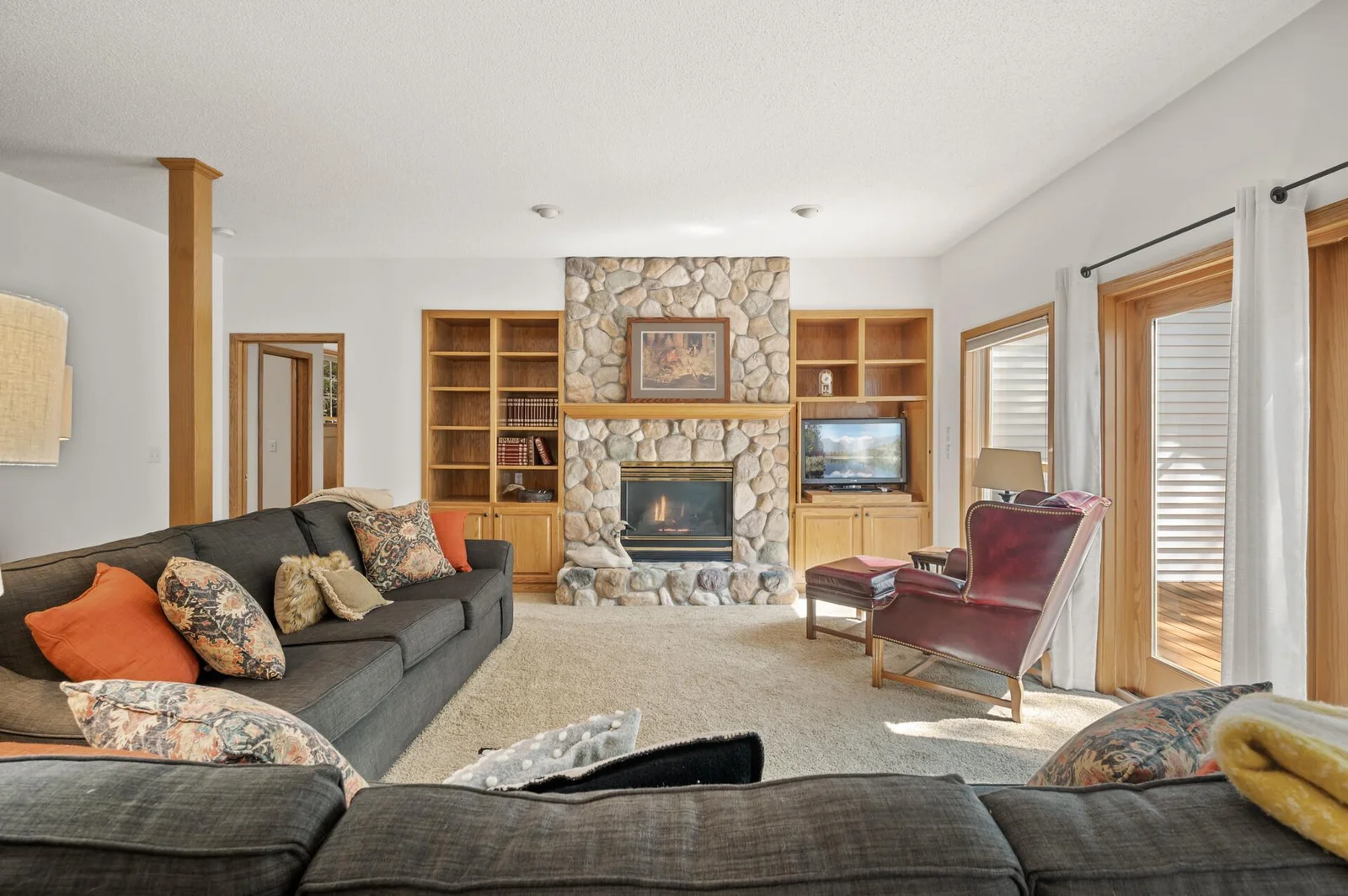 Cozy living room with gas fireplace