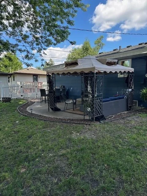 Backyard pation - another view.jpg
