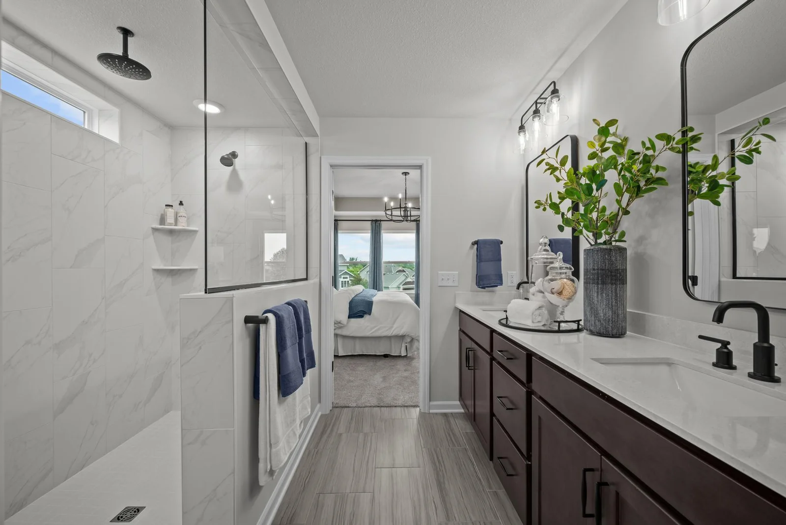Owners Bath-model home