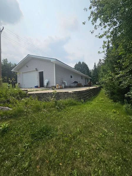 Ext water side of home