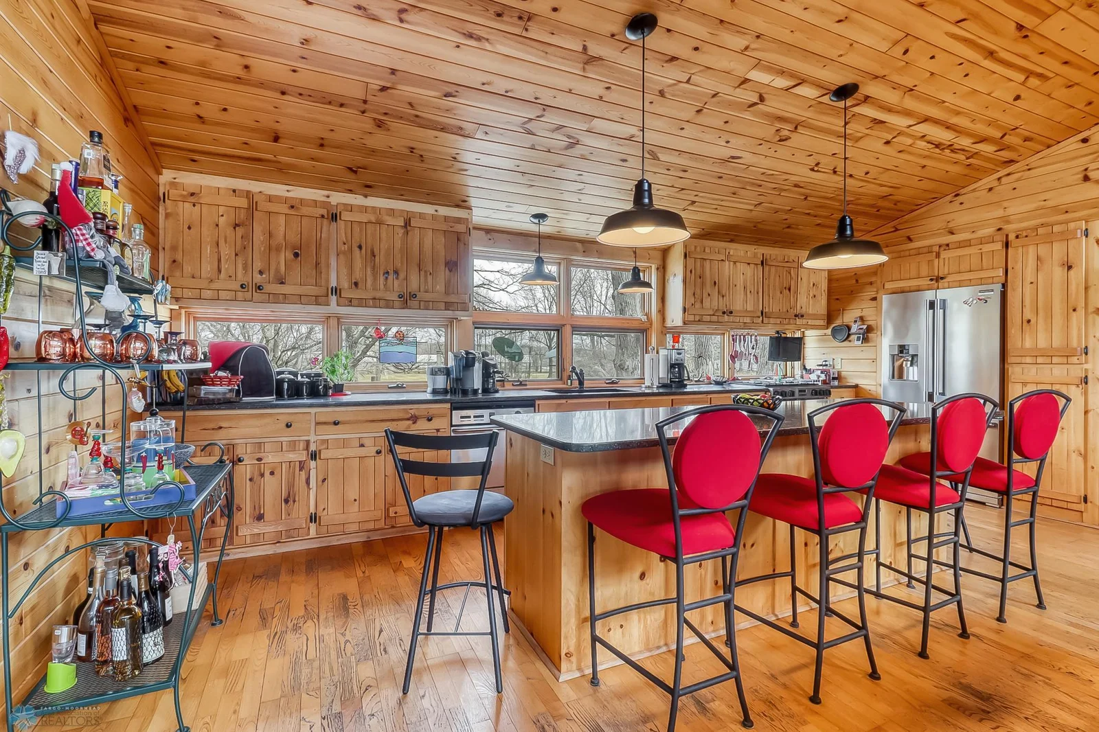 Kitchen1_1.jpg