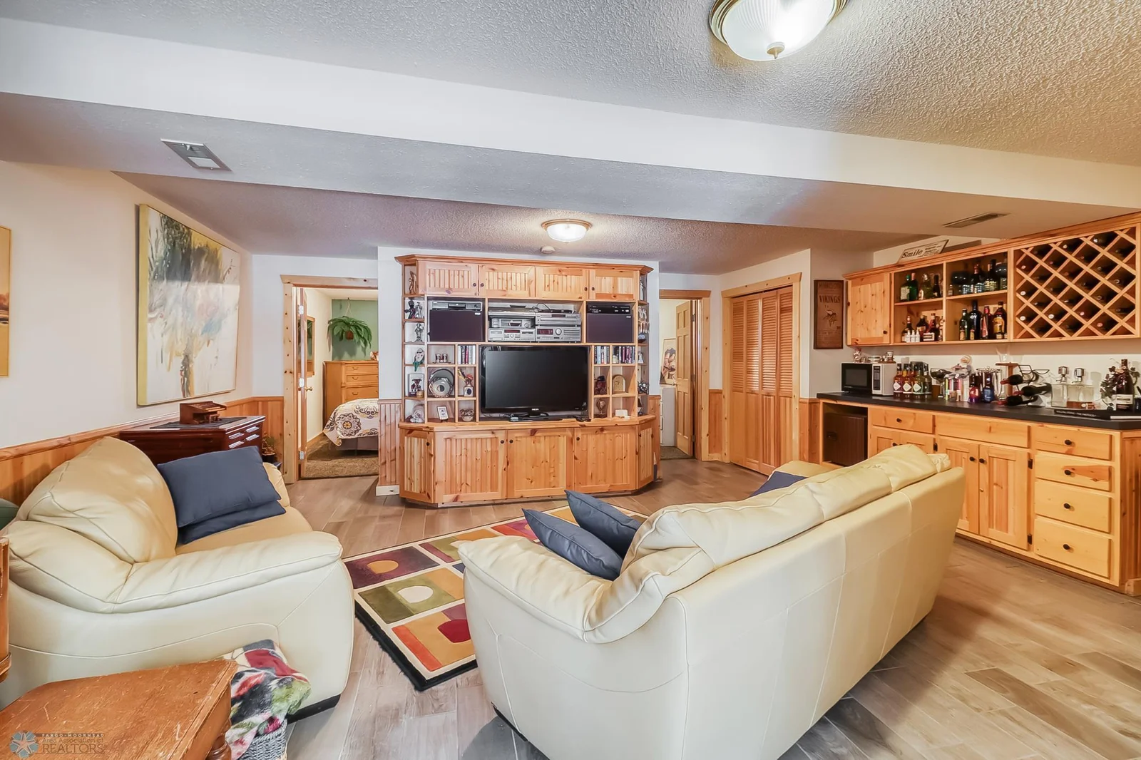 Basement Familyroom1_1.jpg