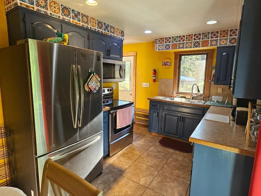 1174kitchen1.jpg